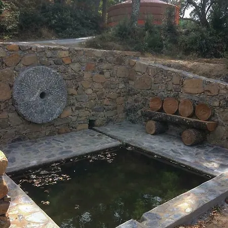 Quinta Do Ragal مزرعة للإقامة